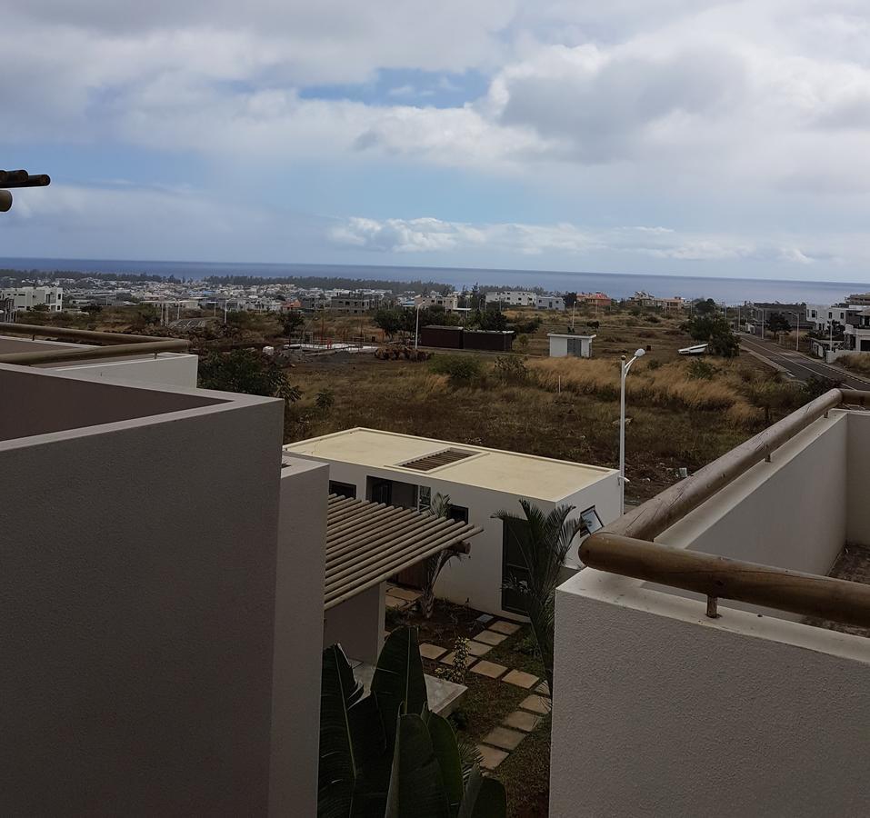 Sea And Mountain View Apartment Flic-en-Flacq Esterno foto