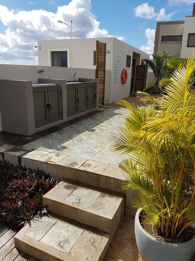 Sea And Mountain View Apartment Flic-en-Flacq Esterno foto